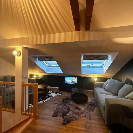 Nr 14 - Hochwertiges 3 Zimmer Maisonette Appartment Mit Grosszugigen Wohnbereich Und Balkon ไลป์ซิก ภายนอก รูปภาพ