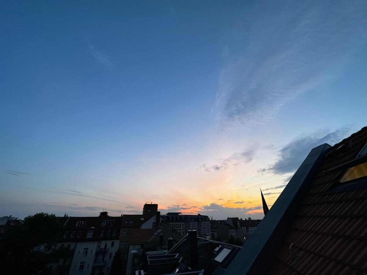 Nr 14 - Hochwertiges 3 Zimmer Maisonette Appartment Mit Grosszugigen Wohnbereich Und Balkon ไลป์ซิก ภายนอก รูปภาพ