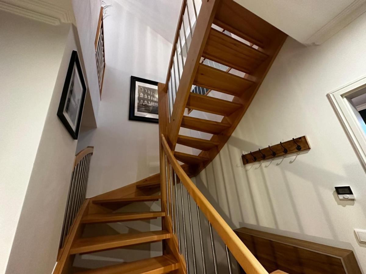 Nr 14 - Hochwertiges 3 Zimmer Maisonette Appartment Mit Grosszugigen Wohnbereich Und Balkon ไลป์ซิก ภายนอก รูปภาพ