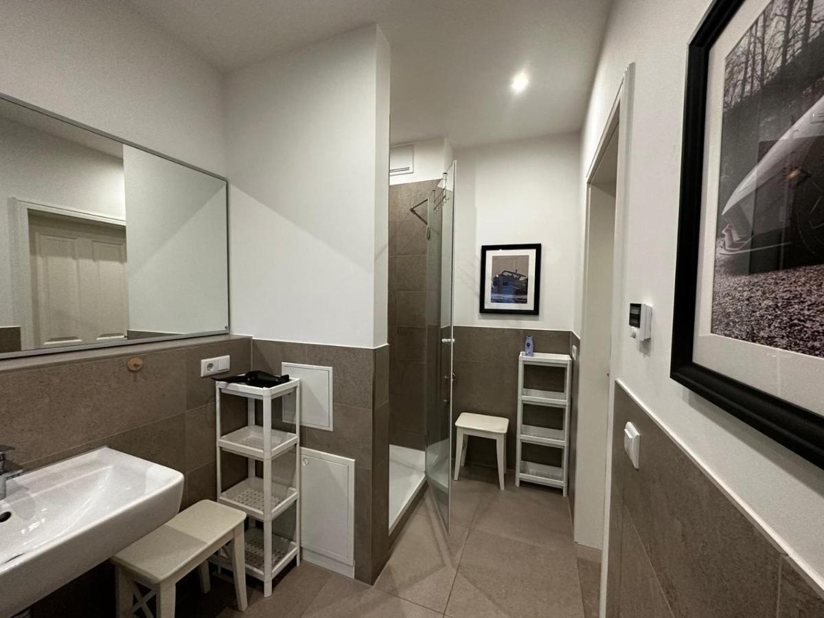Nr 14 - Hochwertiges 3 Zimmer Maisonette Appartment Mit Grosszugigen Wohnbereich Und Balkon ไลป์ซิก ภายนอก รูปภาพ