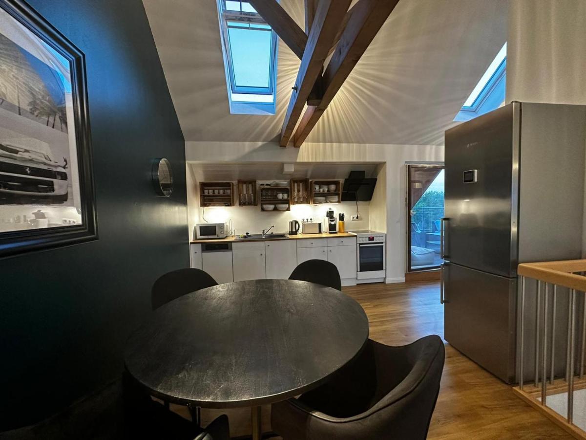 Nr 14 - Hochwertiges 3 Zimmer Maisonette Appartment Mit Grosszugigen Wohnbereich Und Balkon ไลป์ซิก ภายนอก รูปภาพ