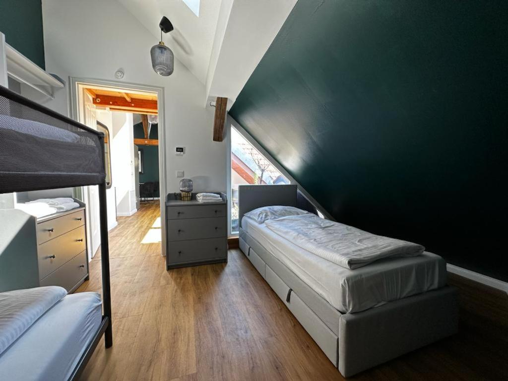 Nr 14 - Hochwertiges 3 Zimmer Maisonette Appartment Mit Grosszugigen Wohnbereich Und Balkon ไลป์ซิก ภายนอก รูปภาพ