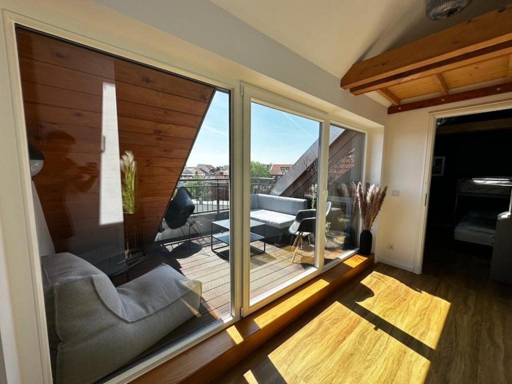 Nr 14 - Hochwertiges 3 Zimmer Maisonette Appartment Mit Grosszugigen Wohnbereich Und Balkon ไลป์ซิก ภายนอก รูปภาพ